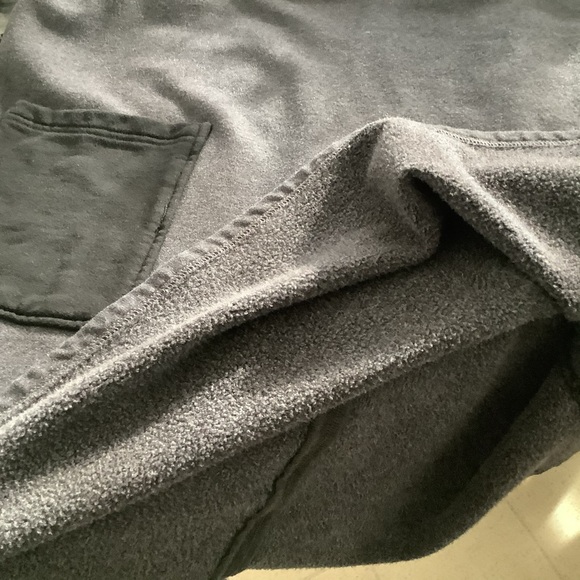 Woman’s tunic top - Picture 5 of 6